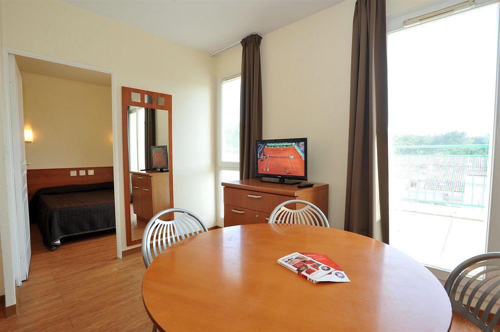 Inter-Hotel Sea Side Park Villeneuve-Loubet Dış mekan fotoğraf